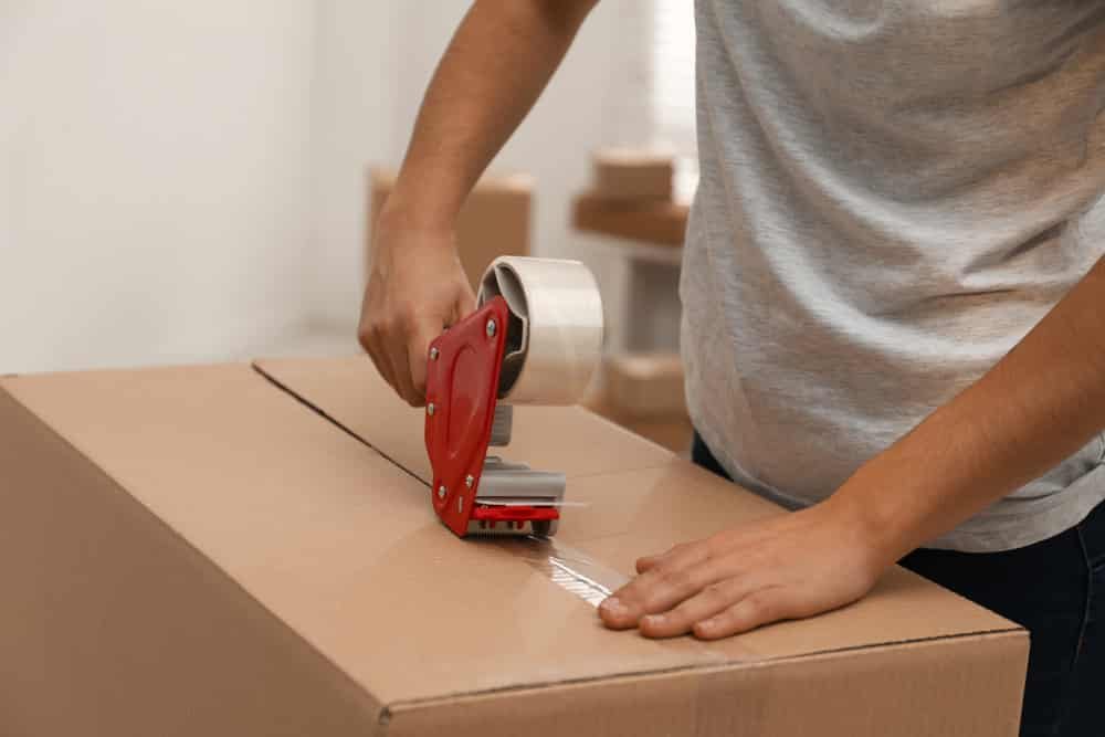 Taping A Box — Removalists in Mudgee, NT